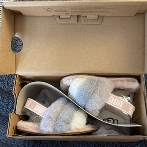 Toddler Size 7 Ugg Slide